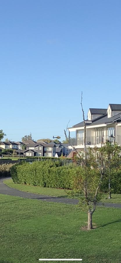 Brand new bedroom in Karaka  Auckland Bagian luar foto